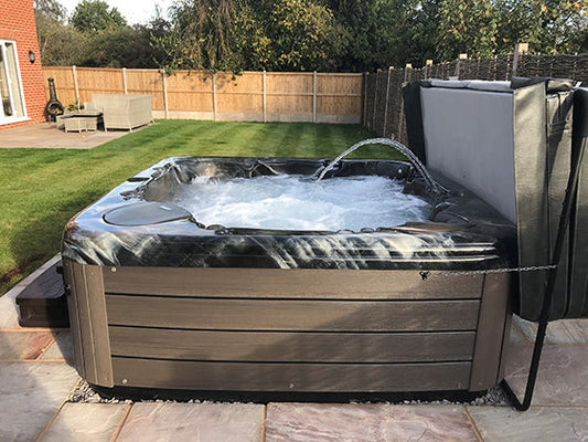 Hot Tub Maintenance Guide for Beginners