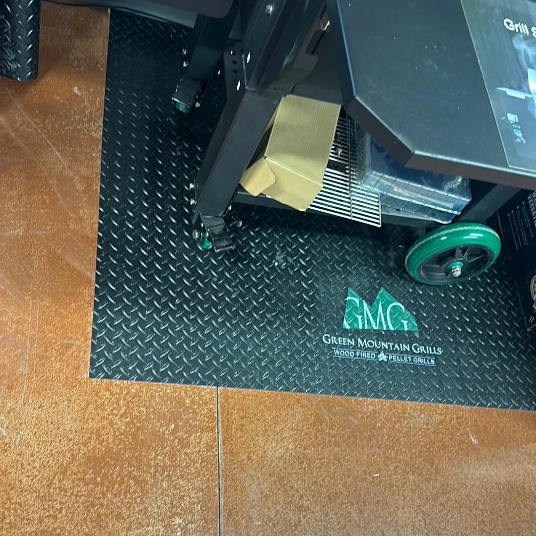 GMG Floor Mat with Logo  Green Mountain Grills - LA Pool & Spas