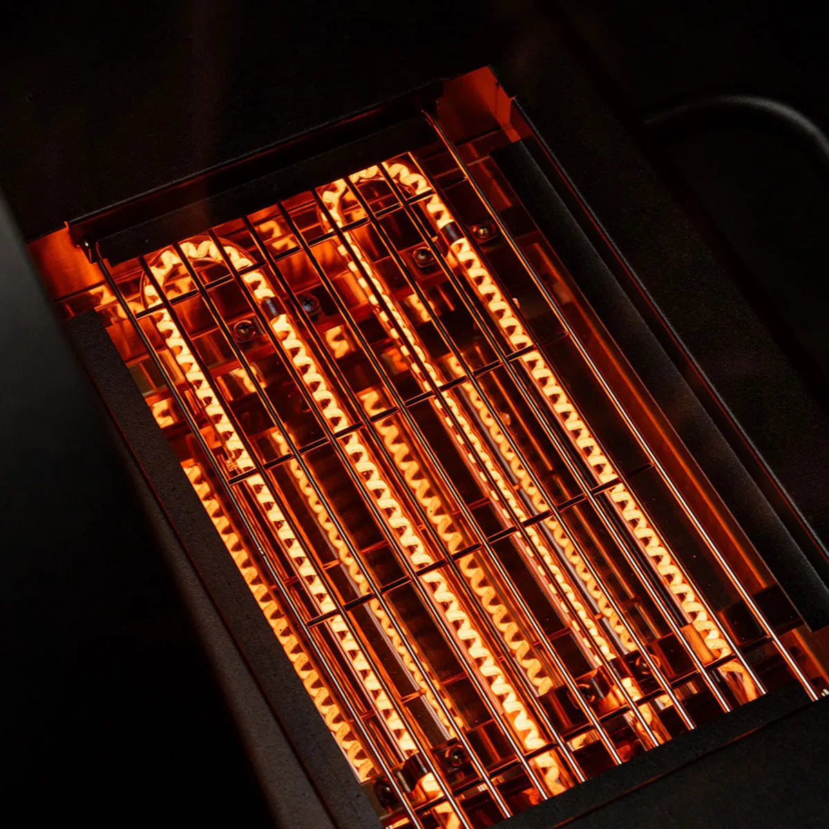 GMG Side Burner Ledge/Peak 2.0  Green Mountain Grills - LA Pool & Spas