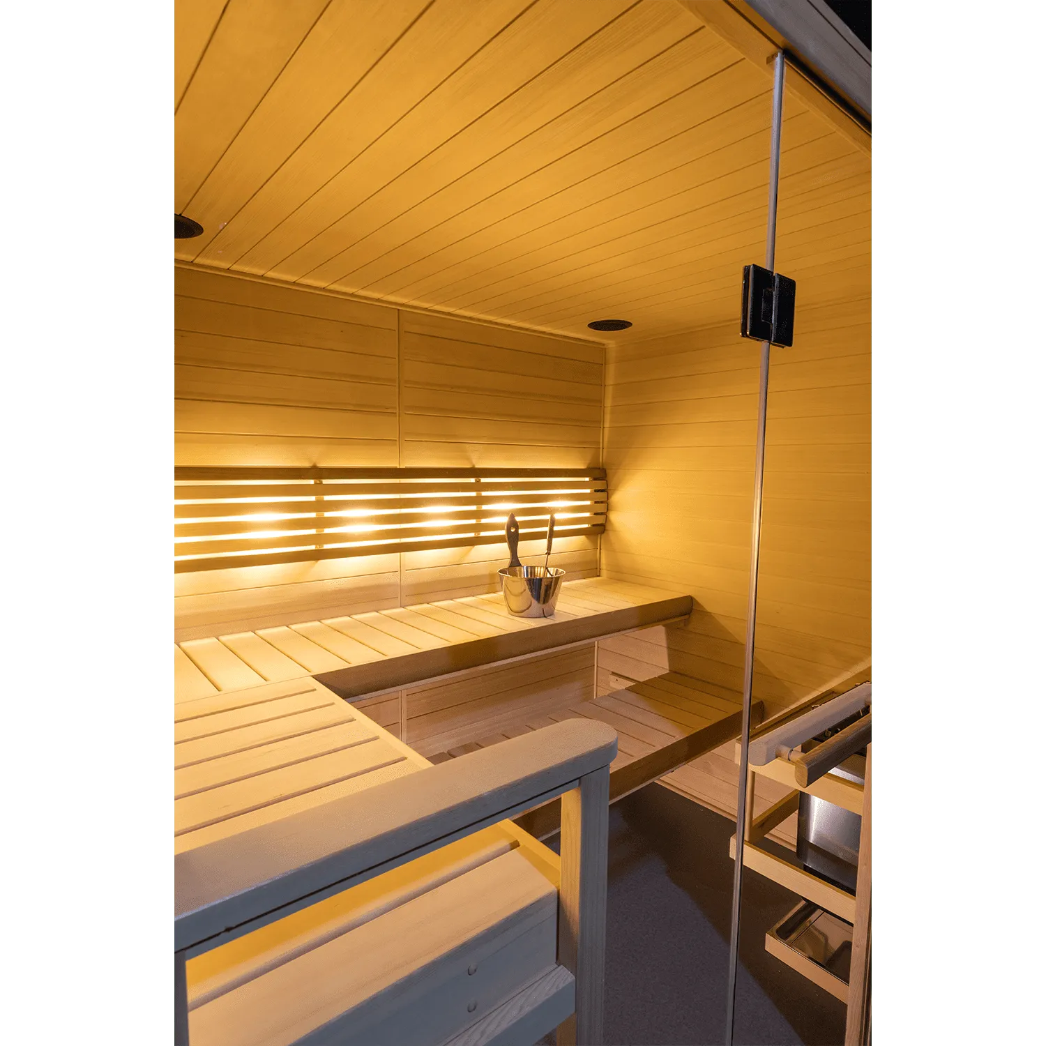 Hallmark 57  Finnleo - LA Pool & Spas