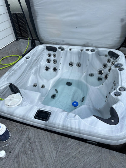 Hot Tub Cleaning  LA Spas - LA Pool & Spas